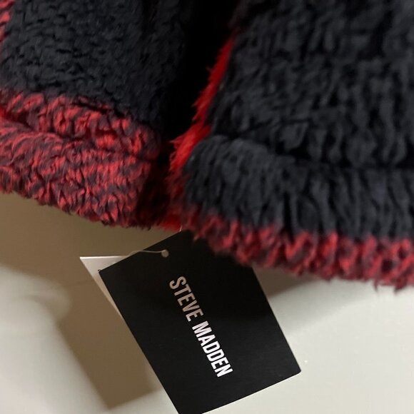 Steve Madden | Red & Black Buffalo Check Quilted Fleece Snap-Up Jacket - Plus XL - Picture 7 of 7